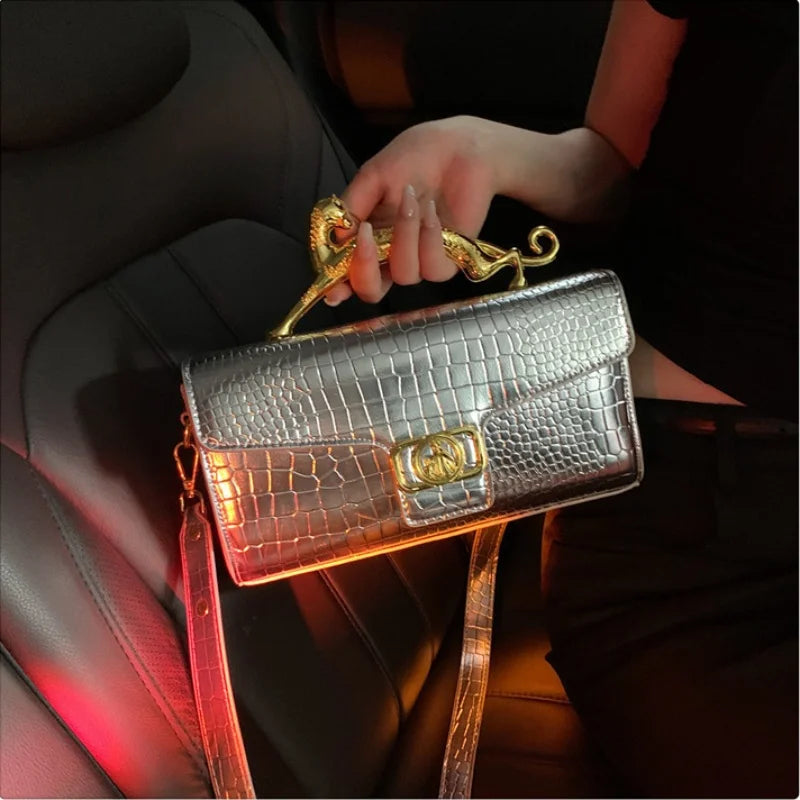 Design Leather  Metal Buckle Fashion Shoulder Bag